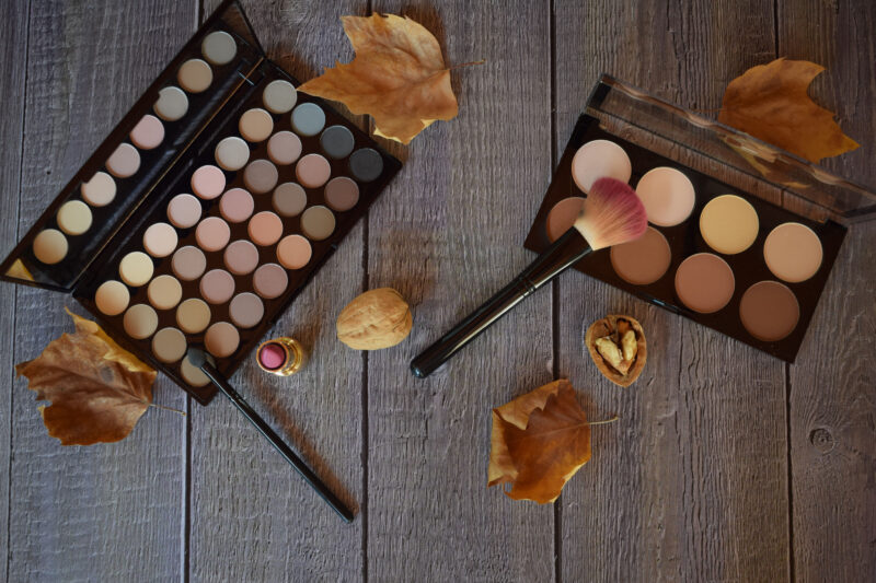 Autumn type make up