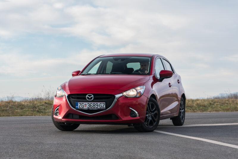 Eco-cer-Mazda2