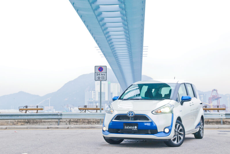 Toyota-Sienta-for-family