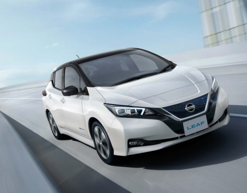 Nissan-Leaf