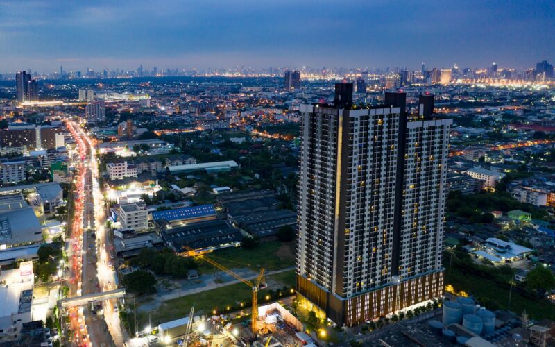 Kensington-Sukhumvit-Theparak