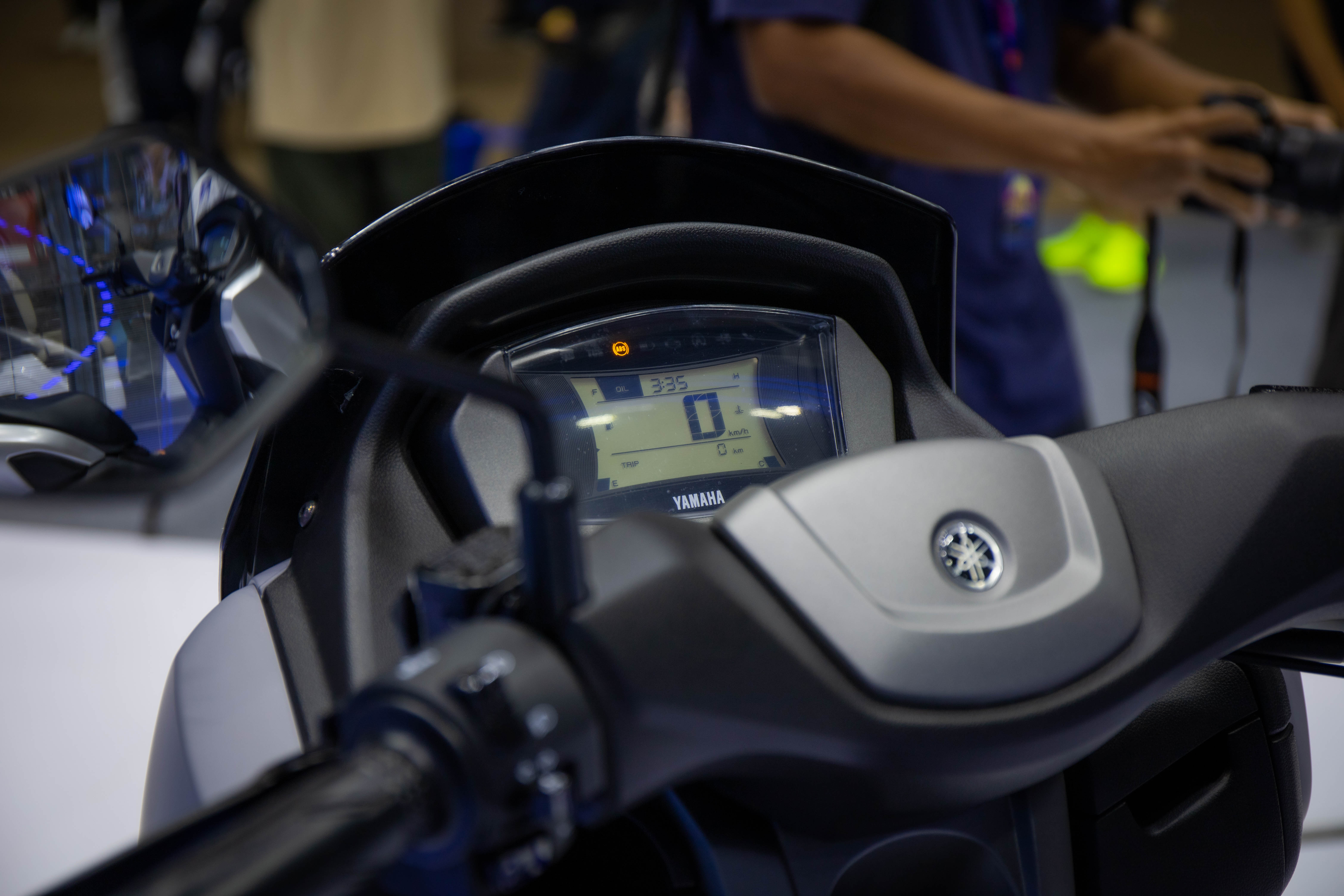 หน้าปัด Yamaha Nmax Connected 2021