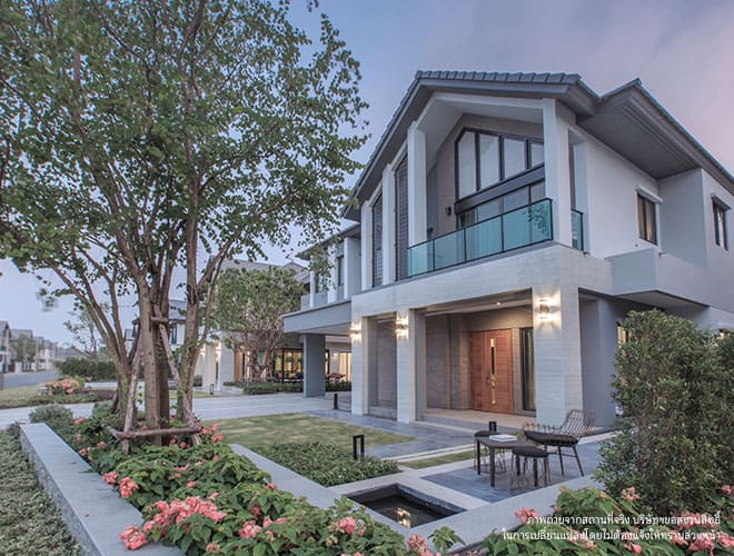 Bangkok Boulevard Signature
